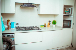 Jannelle white Apartment